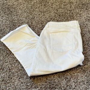 Chaps Women's Straight Leg White Capri Jeans